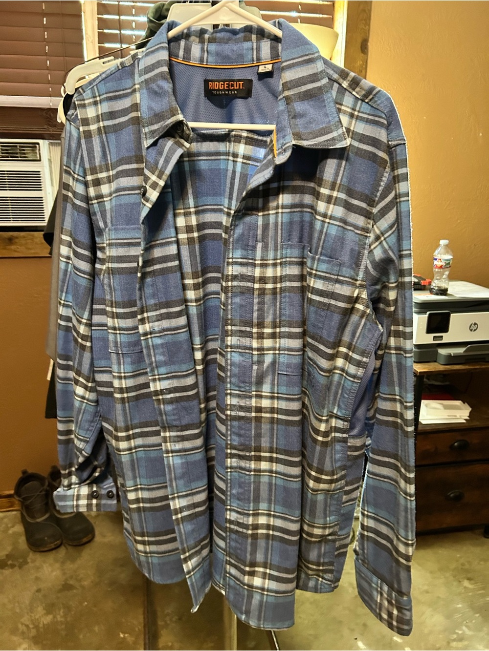 Ridgecut Blue Plaid Men's Casual Button-Down Shirt